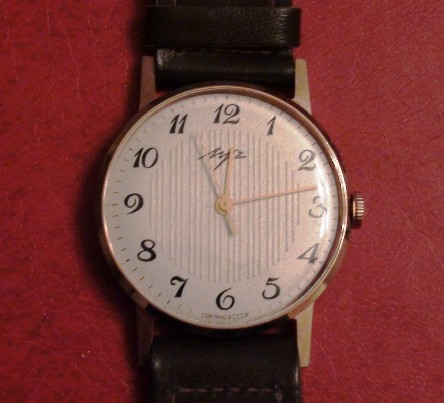 Parduodu nauja auksini laikrodi "Luch" aukso praba 583'