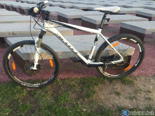 parduodu neblogam stovi dvirti, "scott scale 50"