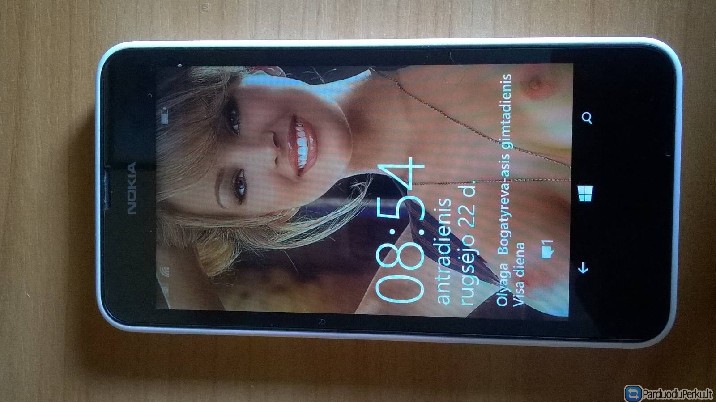 parduodu NOKIA 630 LUMIA
