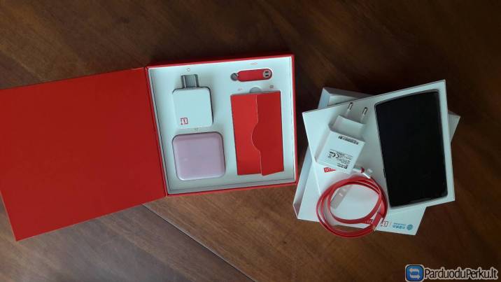 Parduodu OnePlus One telefoną 16GB.