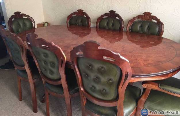 Parduodu prabangius klasikinius Italiskus baldus is Anglijos
