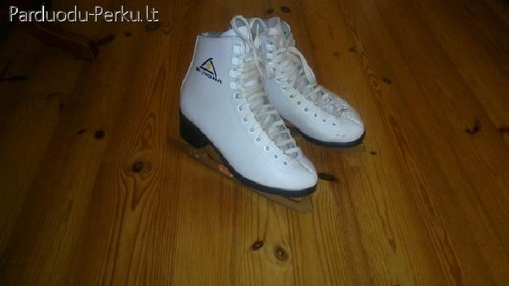 Parduodu praktiškai nenaudotas pačiūžas