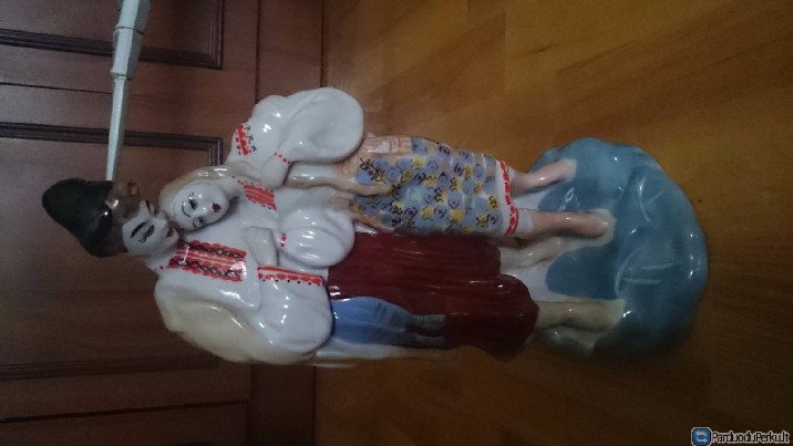 Parduodu rusų laiku statulele