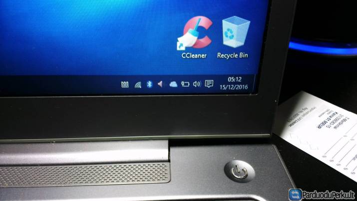 Parduodu samsung ultrabook i5 500 GB HDD ,24 SSD