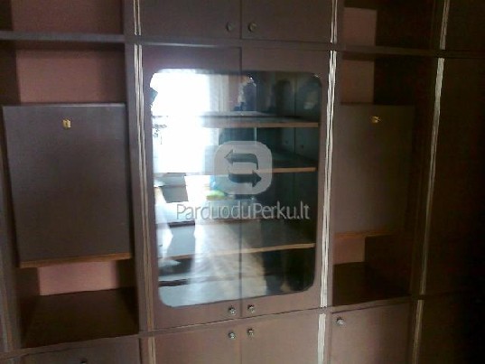 Parduodu sekcija,spinta,sofa,foteliai