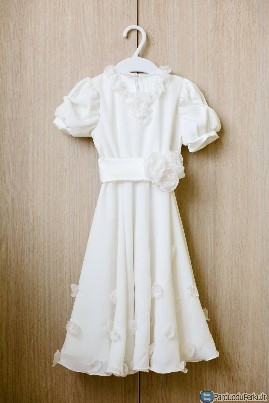 Parduodu silku dvelkiancia ranku darbo vienetine krikstynu s