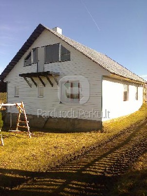 Parduodu sodyba su karkasiniu namu