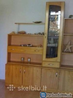 Parduodu šviesaus medžio sekciją