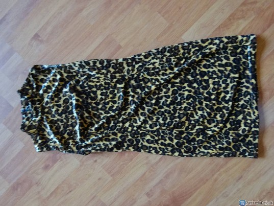 Parduodu trumpą „mažą“ suknelę!