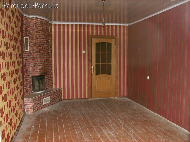 Parduodu Utenos raj Radeikių.k. 2 kambariu būtą