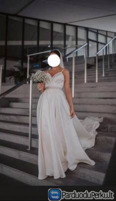 Parduodu vestuvinę suknelę