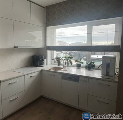 Parduodu virtuvinį komplektą