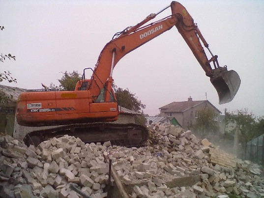 pastatu griovimas, griovimo darbai Klaipeda