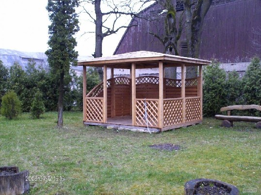 Parduodame pavėsines, lauko baldus