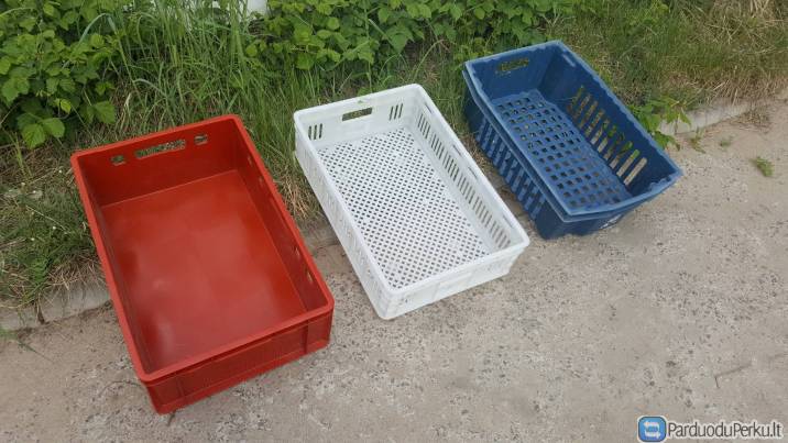 Perkame dėžutes plastikines / plastmasines įvairių išmatavimų