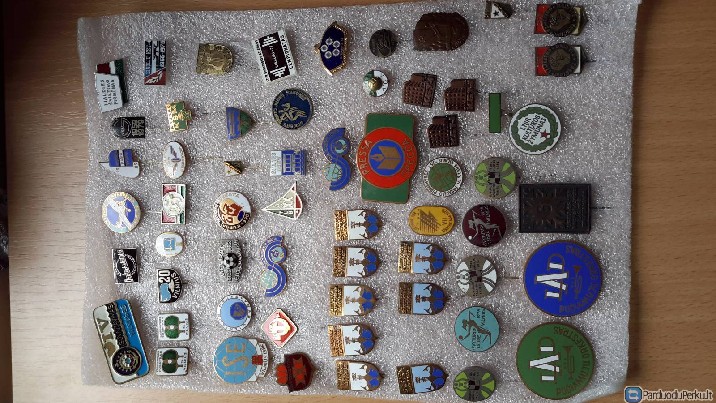 Perku apdovanojimus, ženkliukus, nuotraukas