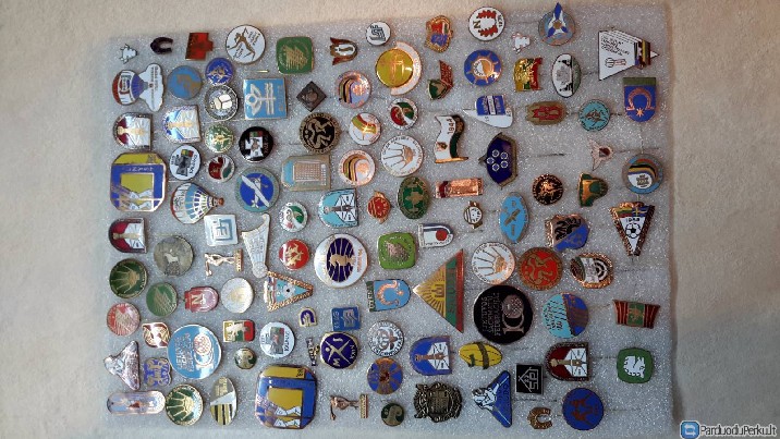 Perku apdovanojimus, ženkliukus, ordinus