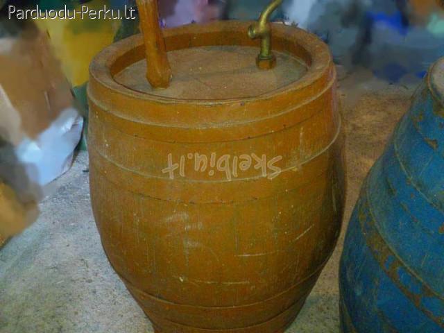 Perku: ažuolinės bačkos, ažuolinės statinės, statinės vynui,