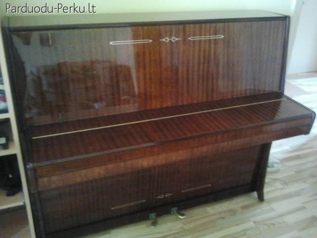Pianinas "Fantazija"