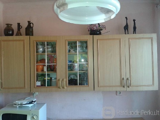 Pigiai parduodamos 5 virtuvines spinteles