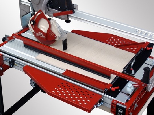 Plytelių pjovimo staklės