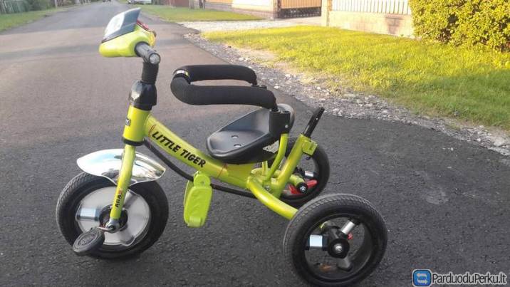 Pripučiamais ratais Little TIGER triratukas