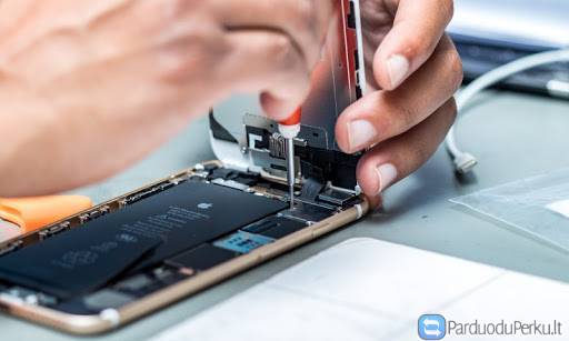 PROFESIONALUS TELEFONŲ REMONTAS