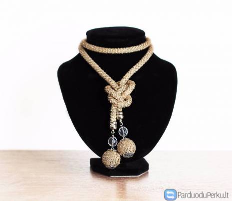 Rankų darbo kaklo papuošalai