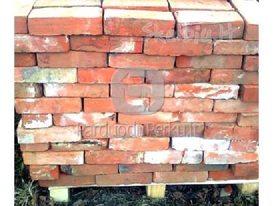 raudonos naudotos plytos