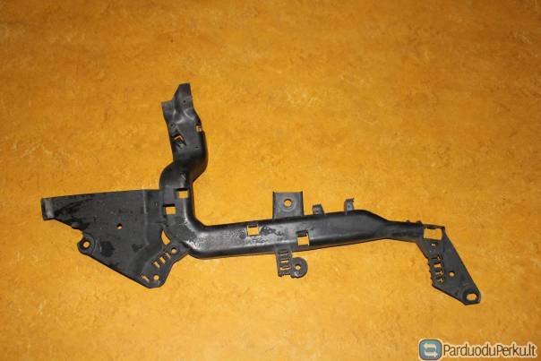 RENAULT ESPACE 2.2 dci DALIS PLASTMASINĖS APSAUGOS IŠ APAČIOS