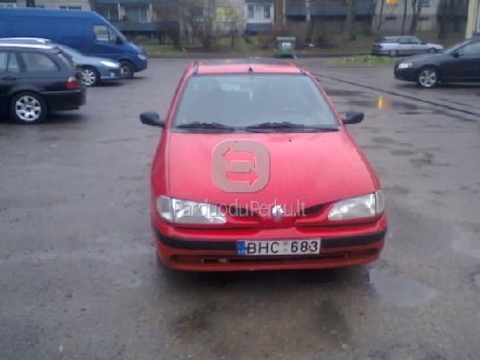 Renault Megane 1998m.