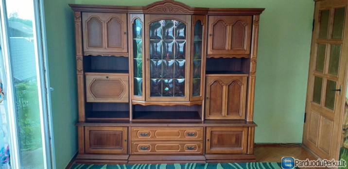 Riešuto spalvos naudota sekcija