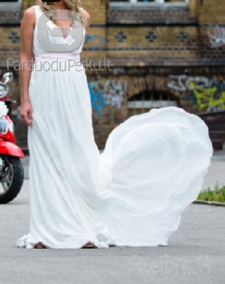 Romantiška vestuvinė suknelė