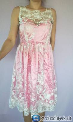 Rožinė suknelė
