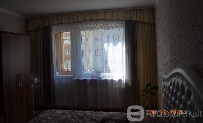 Ryšininkų g. trys su holu kambariai, reguliuojamas šildymas