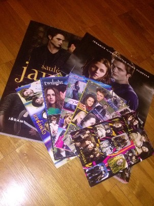 Saulėlydžio ir Jaunaties filmavimo vadovai + lipdukų rinkiny