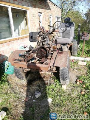 Savadarbis traktorius