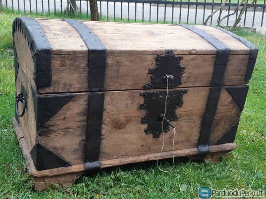 Senovinė LT Kraičių skrynutė 1880m.