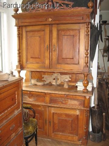 senoviniai baldai
