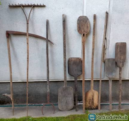 Senoviniai buities mediniai daiktai,rakandai