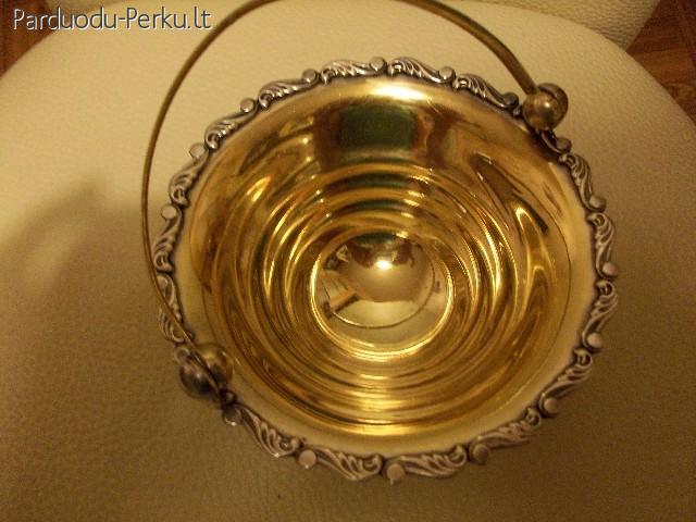 Sidabrinė saldaininė