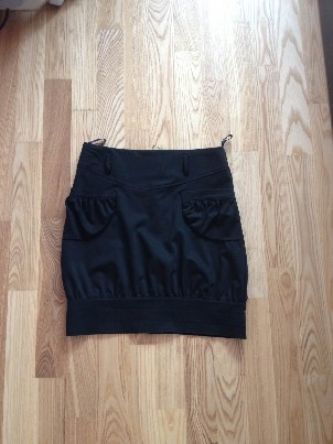 Sijonas paaukstintu liemeniu