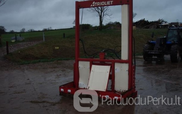 Siloso atpjautuvas TRIOLIET TU 195