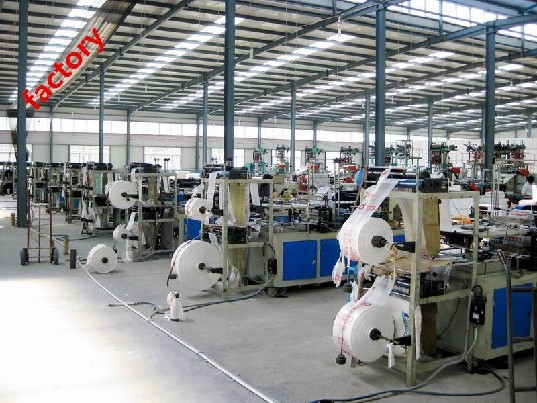 Skubu! Plastikiniu detaliu pakuotojai Vokietijoje