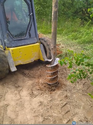 Skylių pamatams, tvoroms gręžimas.