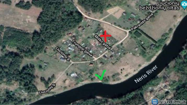 Sodo sklypas prie Neries ;)