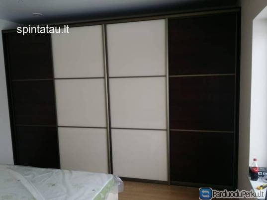 Spintos, stumdomos durys pagal užsakymus