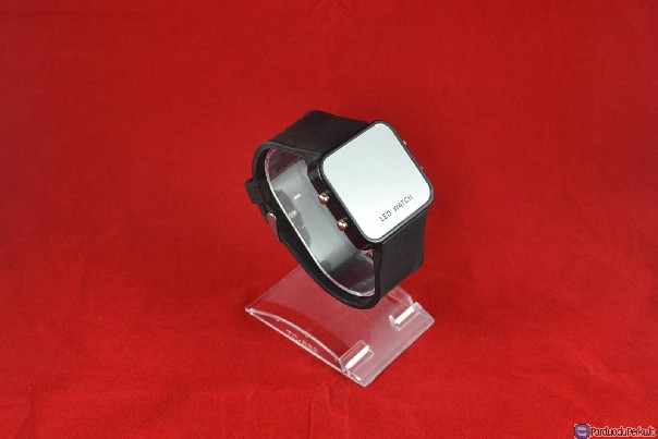 Sportinis universalus LED laikrodis