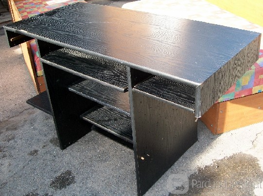 Stalas kompiuteriui/kompiuterinis/kompiuterio