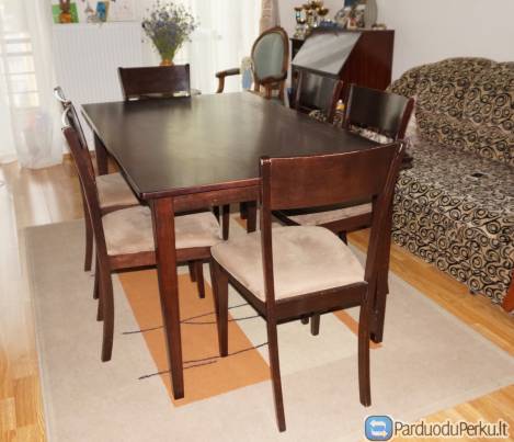 Stalas su 6 kėdėm